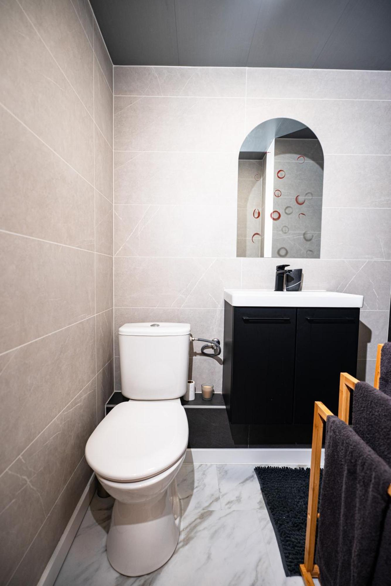Moderne T2 Centre Sauna Wifi Home Office Netflix Strasbourg Extérieur photo